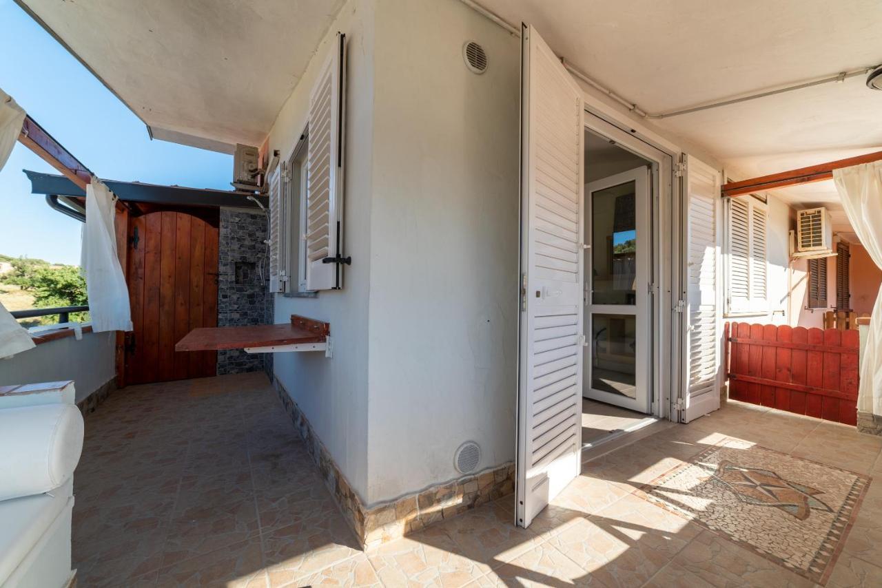 Fabulous Apartment With Amazing View ヴィッラシミーウス エクステリア 写真