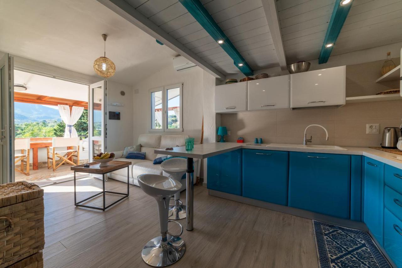 Fabulous Apartment With Amazing View ヴィッラシミーウス エクステリア 写真
